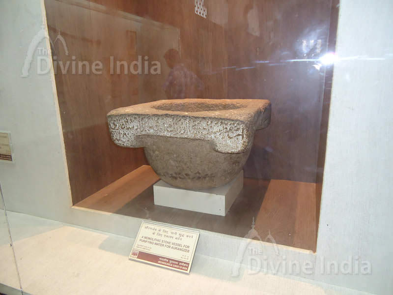 A Monolithic Stone Vessel for Purifying water for Aurangzeb