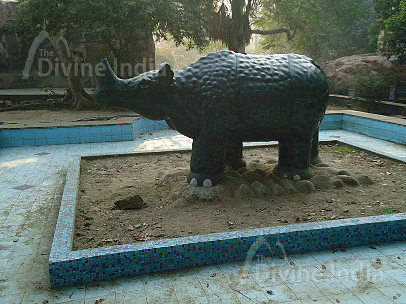 Rhino Sculpture at Birla Mandir