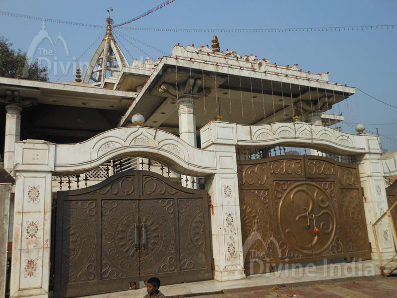 Another Entrance Gate, Jhandewalan Temple, New Delhi