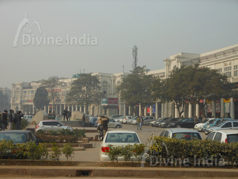 Connaught Place, New Delhi inside circle