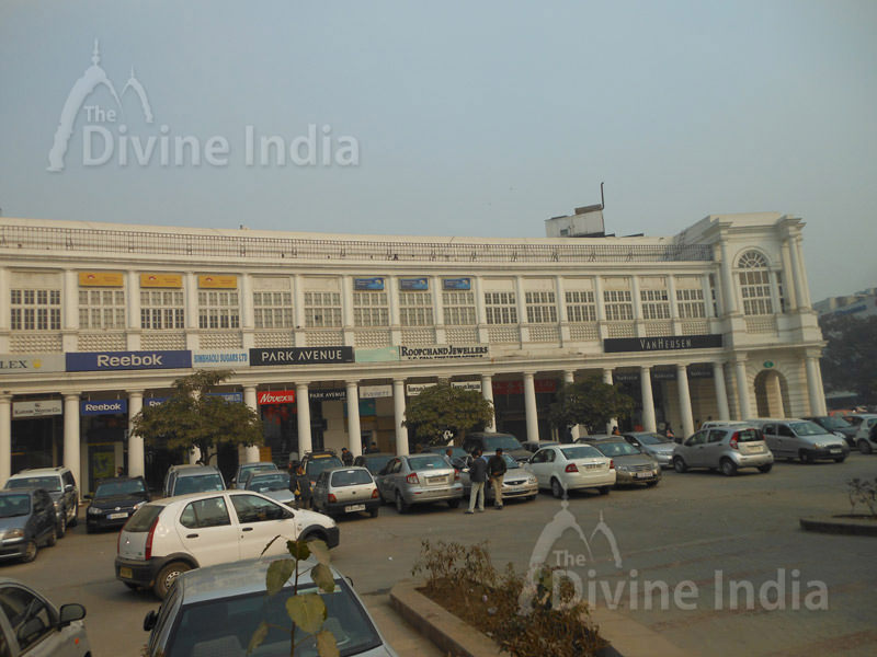 Connaught Place, New Delhi inside circle