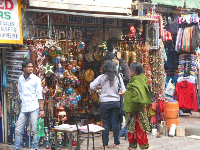 Janpat Street Market