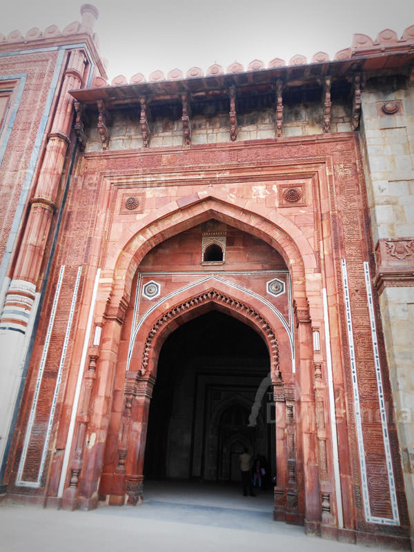 Gate of Qila-e-Kuhna Masjid inside Purana Qila, Delhi.