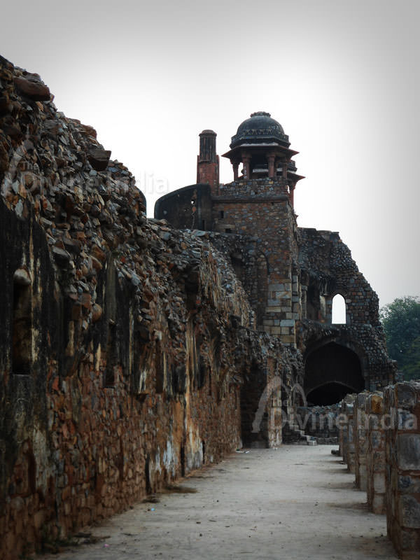 Humayun Gate side wall, Purana Qila