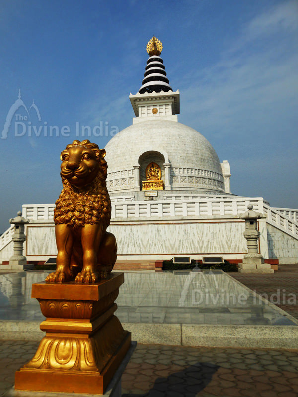 vishwa shanti stupa, also known as world peace pagoda, a sizable monument with four golden Buddhas on its four sides, indraprastha park