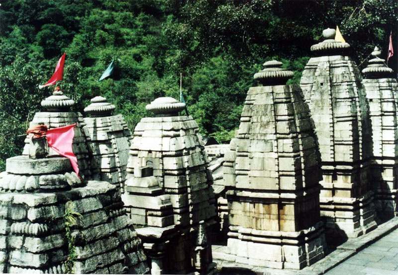Adi badri Temple, Aadi badri Temple(आदि बद्ररी मंदिर), location, timings and how to reach. Sapta Bardri and Panch Badri