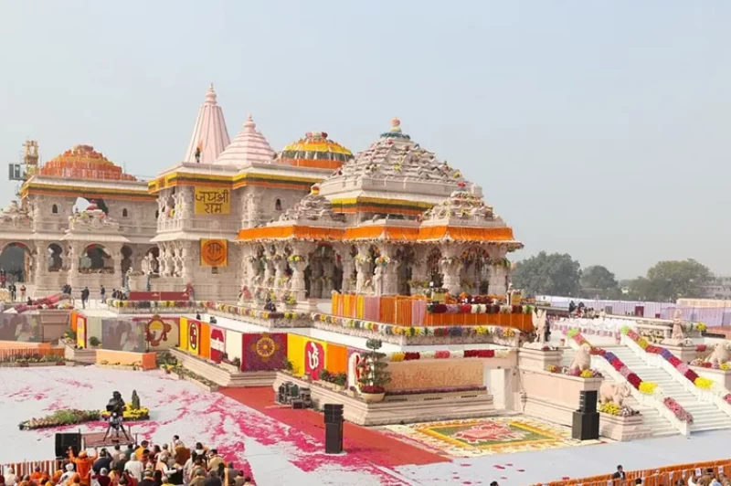 अयोध्या राम मंदिर: मकर संक्रांति पर भव्य उत्सव की तैयारी, रामलला धारण करेंगे विशेष वस्त्र