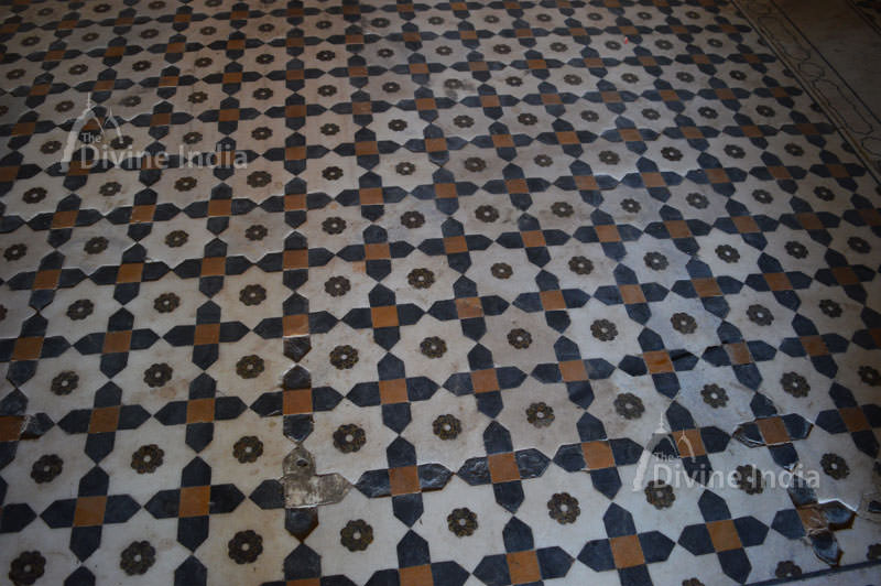 Beautiful floor design at suraj bhawan deeg palace