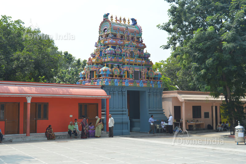 Entry and Exit Gate of the Uttara swamimalai temple