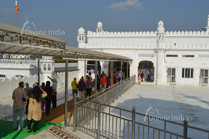 Exit way of anandpur sabhi gurdwara
