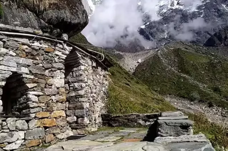 Kedarnath Dham: Devotees to Practice Meditation Even in Winter; Construction of Modern “Smart Meditation Caves” Begins in Kedarpuri