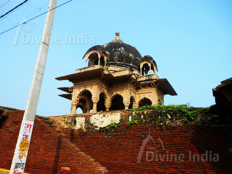 Kusum Sarovar at Govardhan