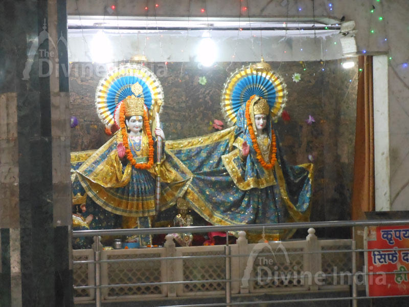 Lord Sir Ram and Maa Sita Idol at Shiv Mandir Gufawala-preet vihar