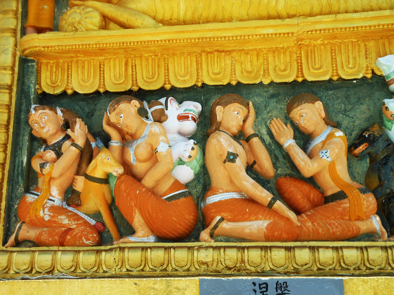 Other view of Pariniravana - Shanti Stupa