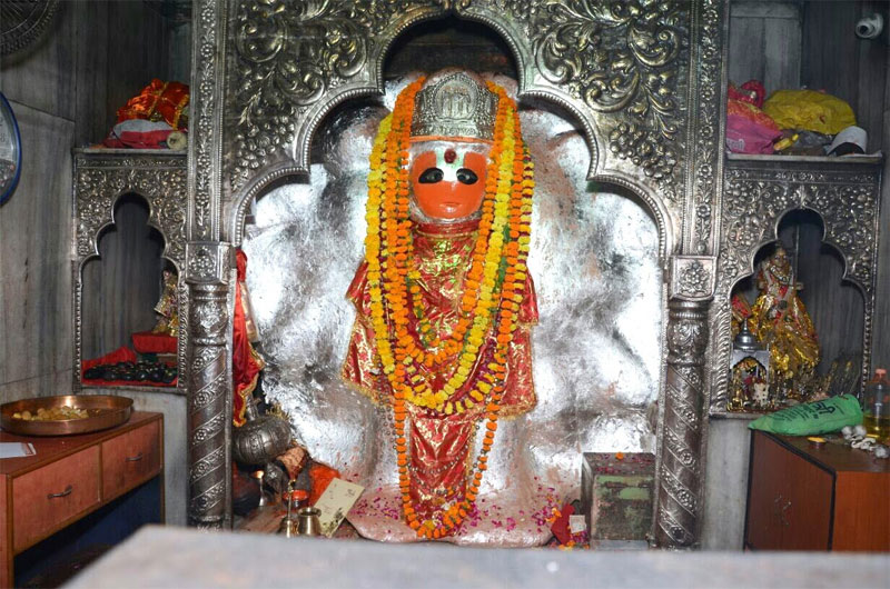 Why is Shri Pawan's Putra Hanuman ji offered vermilion?