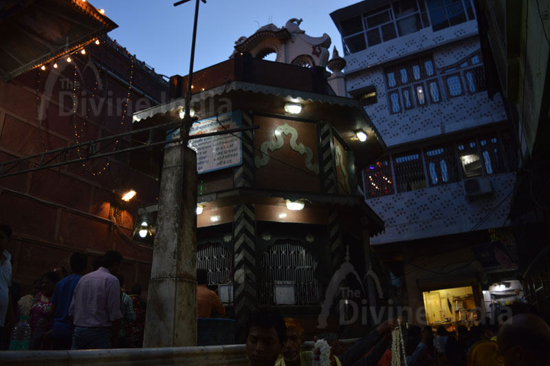 Water Piyhu Shri Bankey Bihari Temple- Vrindavan