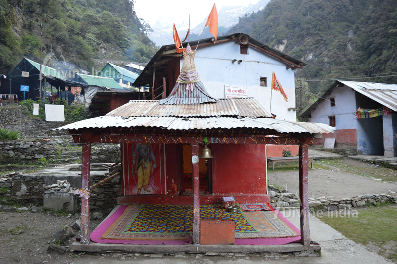 Ram Mandir at way of Yamunotri Dham
