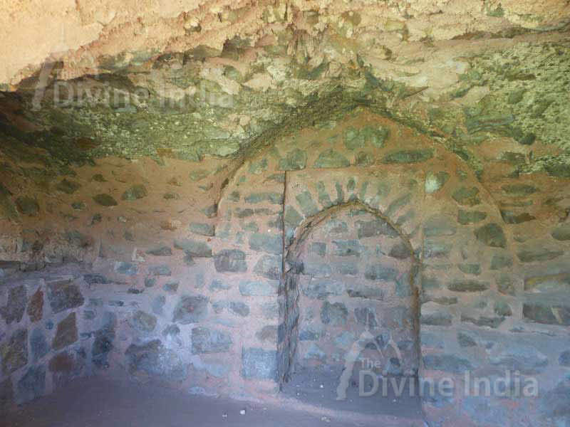 Ruins Palace in Feroz Shah Kotla Fort