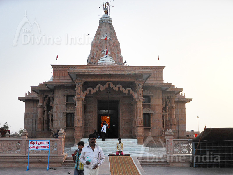 श्री इच्छापुरन बालाजी मंदिर