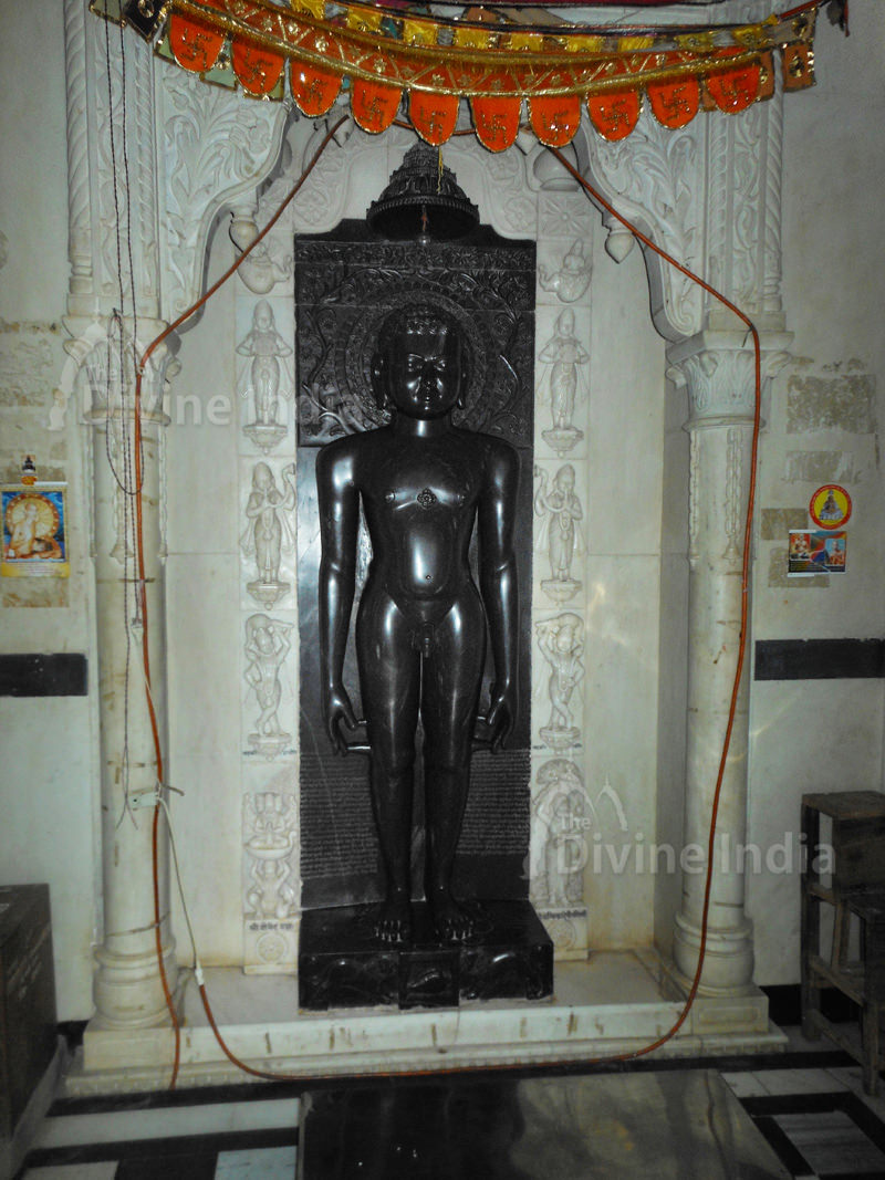 Other View Sculpture of Neminath Swami ji at Baruva Matha Digamber Jain Temple Shouripur