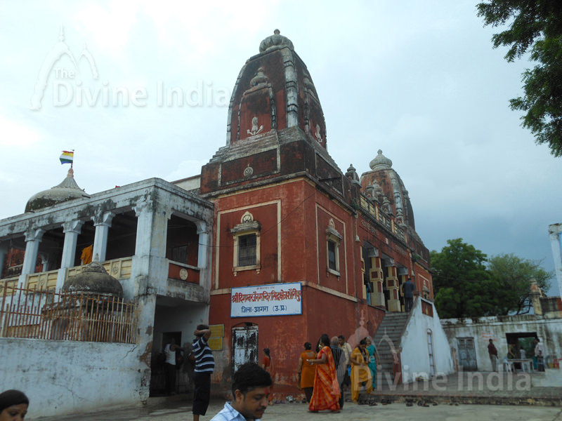 शौरीपुर नीमिनाथ जैन मंदिर