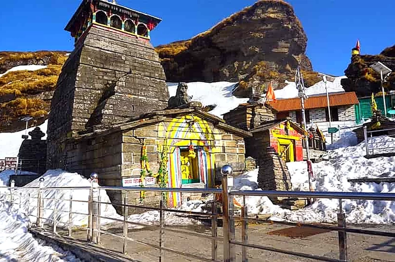Tungnath Temple: ASI Launches Mission to Save the World's Highest Shiva Shrine from Tilting