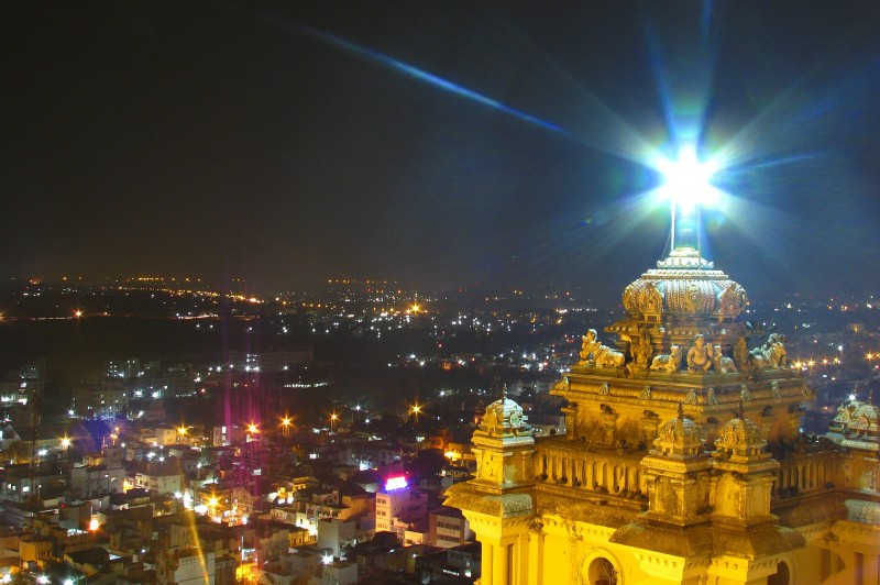 Ucchi Pillayar Temple (Trichy): The Majestic Rockfort Abode Where Child Ganesha Smiled After Being Struck by Vibhishana