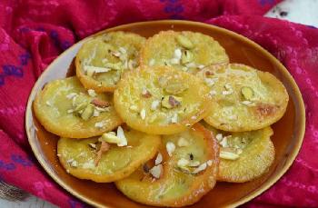 Holi Malpua with Rabri