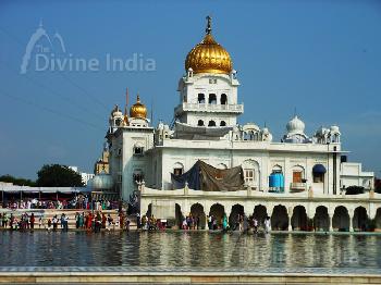 Gurudwara Bangla Sahib - Delhi