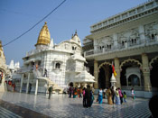 Chattarpur temple inside view