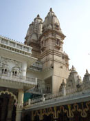 Chattarpur Temple