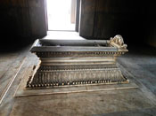 Cenotaph inside Safdarjung Tomb