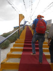 Steep steps leading to Gurdwara sahib