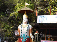 Giant statue of Lord Hanuman at Tapkeshwar Temple