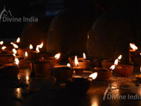 Devotees Offering deepak to shri shani devi ji at Shri Laxmi Narayan baikunth dham Mandir