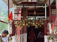 inside entry gate of dhari devi temple