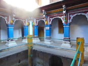Other view of the courtyard around the ukhimath temple