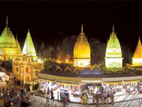 Beautiful view of Raghunath temple at night
