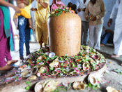 Lord Shiva Linga at Bateshwar