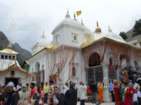 Side view of the Gangotri Temple